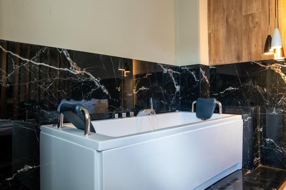 Noho Boutique , Premium Living Dikeou 8 Daire Atina Dış mekan fotoğraf